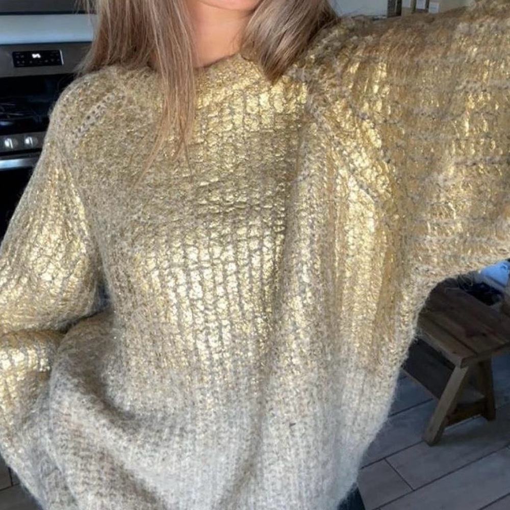 Zara Gold Women's Chunky Knit Sweater